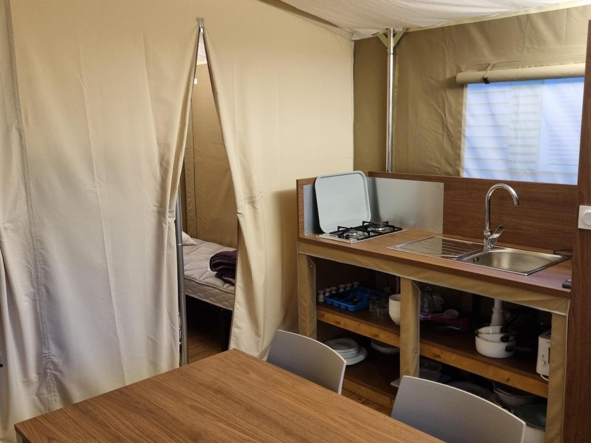 Camping Les Rives Du Lac Bois Morin Zewnętrze zdjęcie